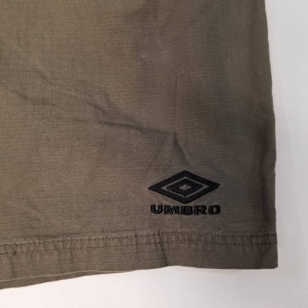 Umbro Mens Size M Cargo Shorts Army Green Draw String Elastic Waist Zipper Fly - Picture 2 of 13